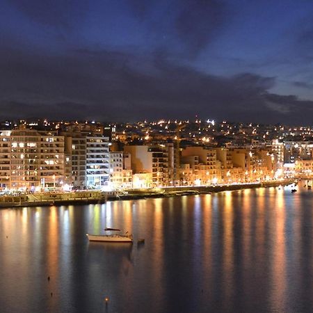 Super Luxury Apartment In Tigne Point, Amazing Sea Views Слима Екстериор снимка